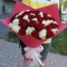 Букет цветов «Красное & Белое»